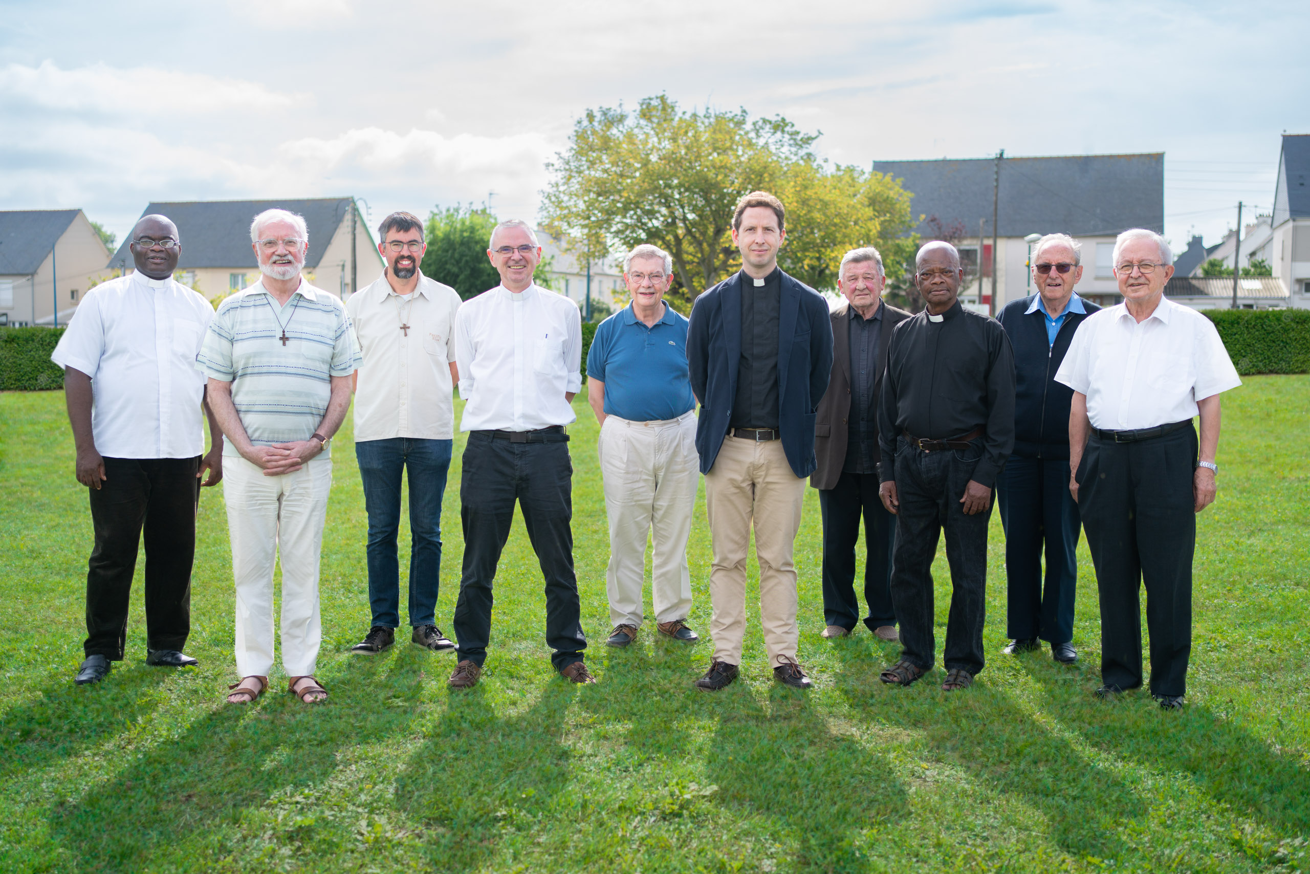 GROUPE DES PRÊTRES